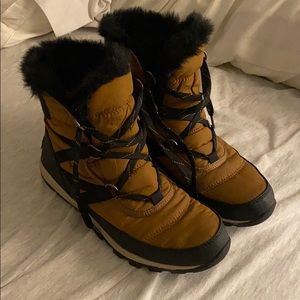 Black and Tan Sorel Boots